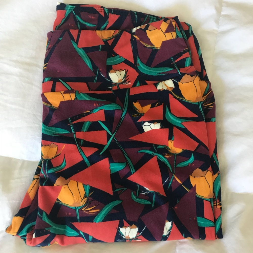 Lularoe Tall and Curvy Leggings. Brand new.